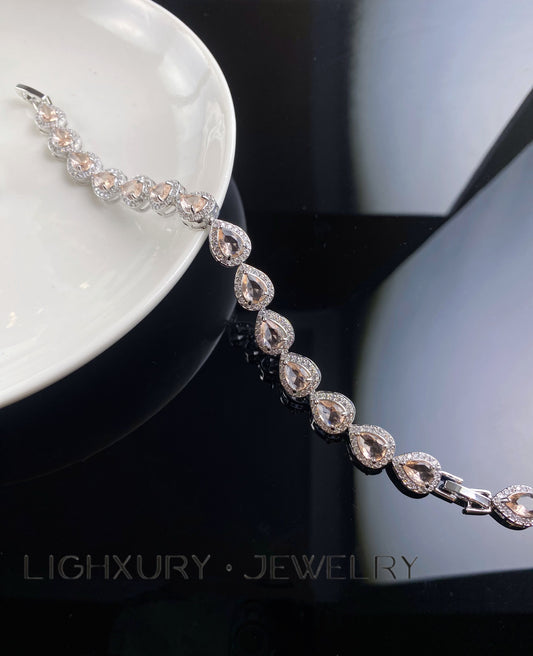 Beautiful drop shape bracelet