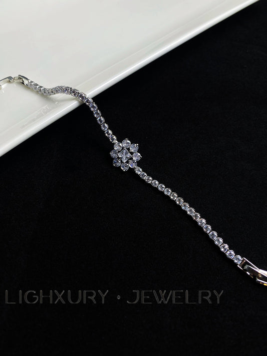 Zircon Sunflower Bracelet: A Radiant Masterpiece of Sparkle