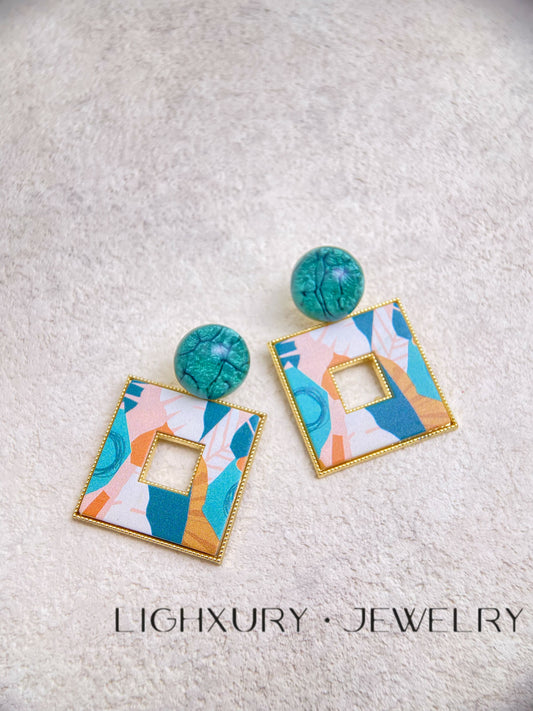 Art-Inspired Square Earrings: A Masterpiece of Aesthetic Design