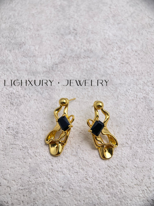 Exotic Golden and Black Crystal Earrings: A Bold Statement of Style