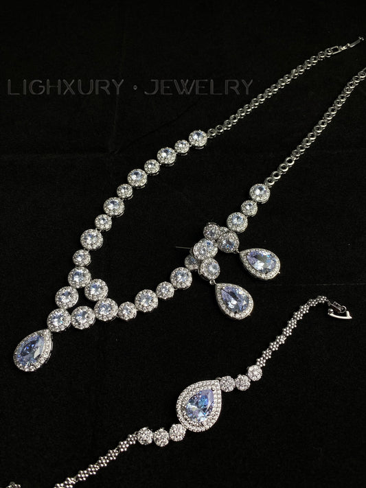 Teardrop Zircon and Round Zircon Set: A Captivating Collection of Elegance